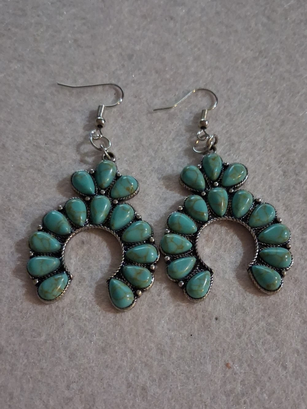 241- Faux Turquoise Teardrop Cluster Dangle Earrings - Women Jewelry
